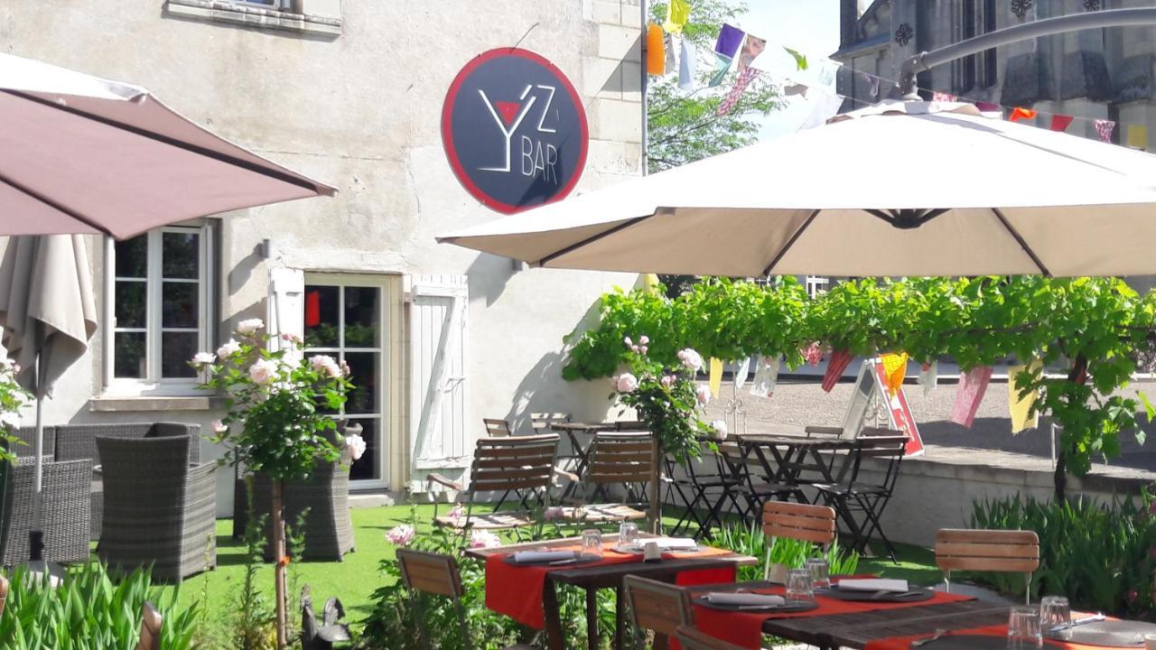Logis Hotel Restaurant Relais De La Mothe Yzeures-sur-Creuse Экстерьер фото