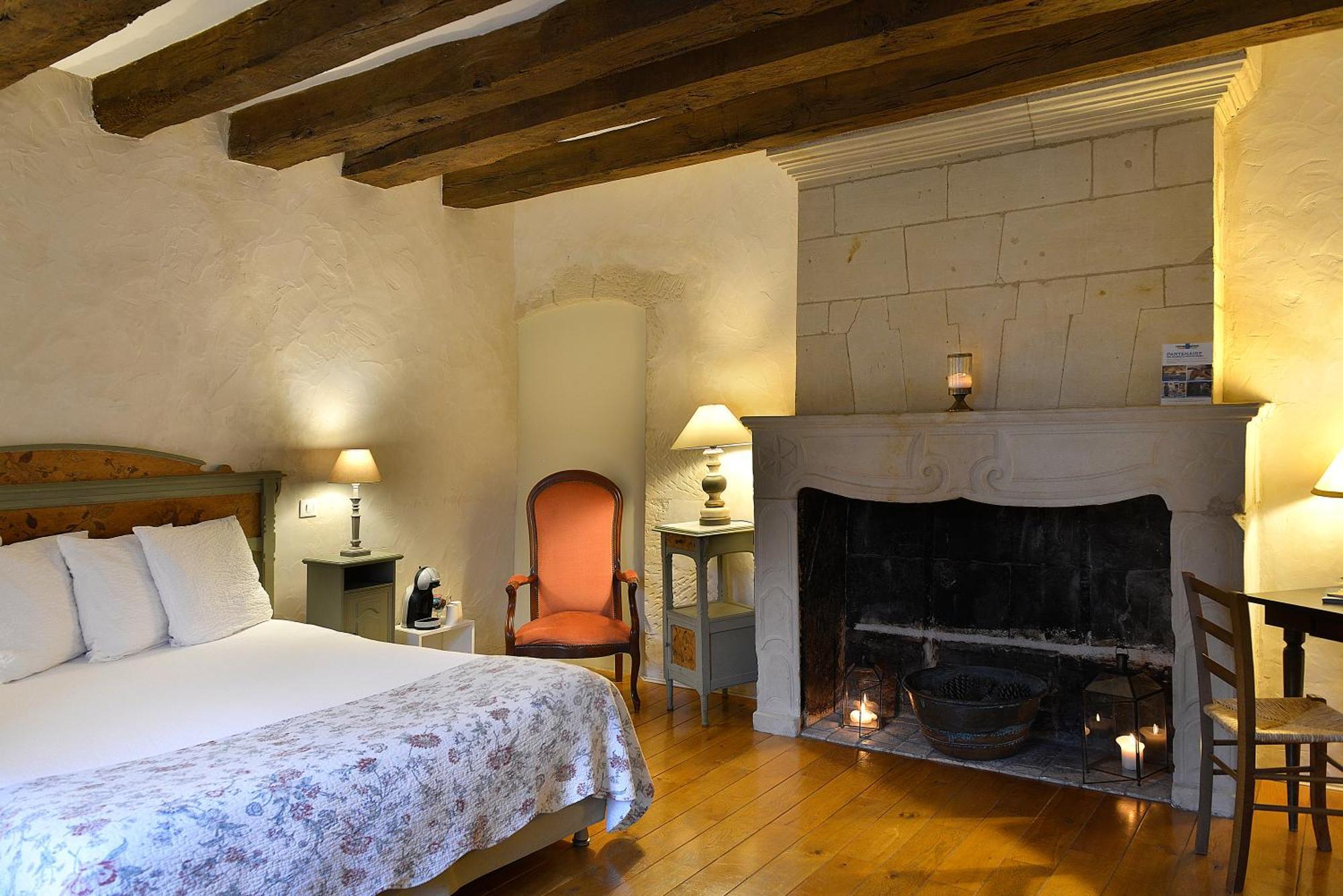 Logis Hotel Restaurant Relais De La Mothe Yzeures-sur-Creuse Экстерьер фото