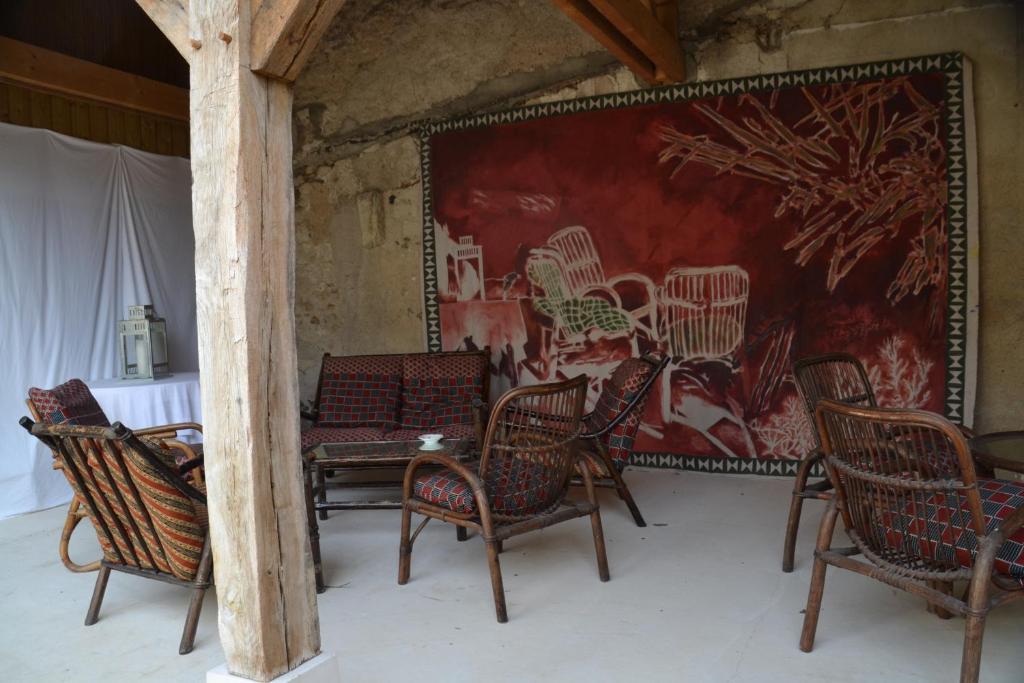 Logis Hotel Restaurant Relais De La Mothe Yzeures-sur-Creuse Экстерьер фото